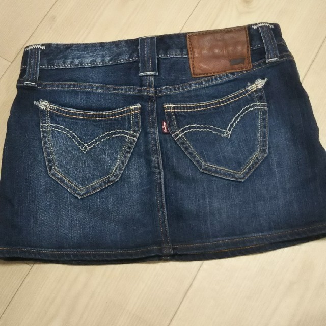 Levi's(リーバイス)のLevi's デニムミニスカート リーバイス レディースのスカート(ミニスカート)の商品写真