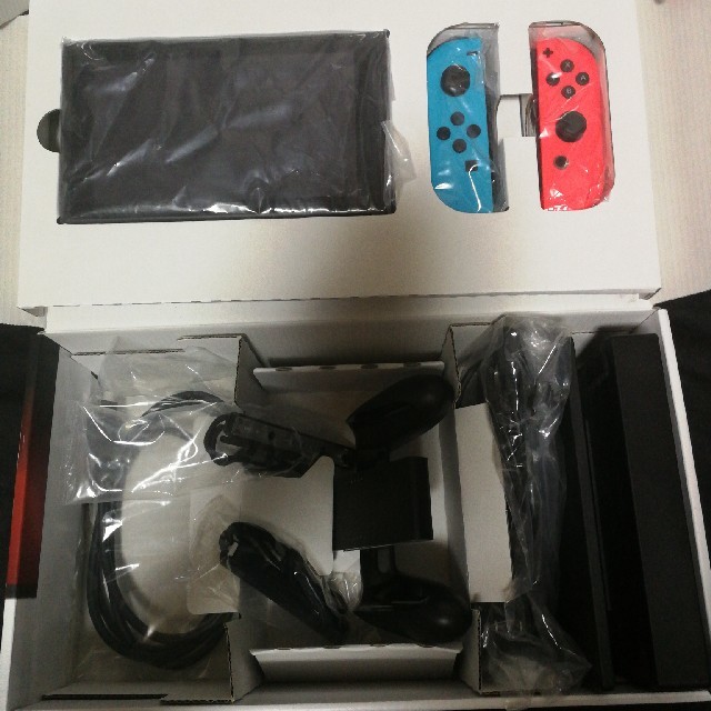 Nintendo Switch 本体　付属品あり