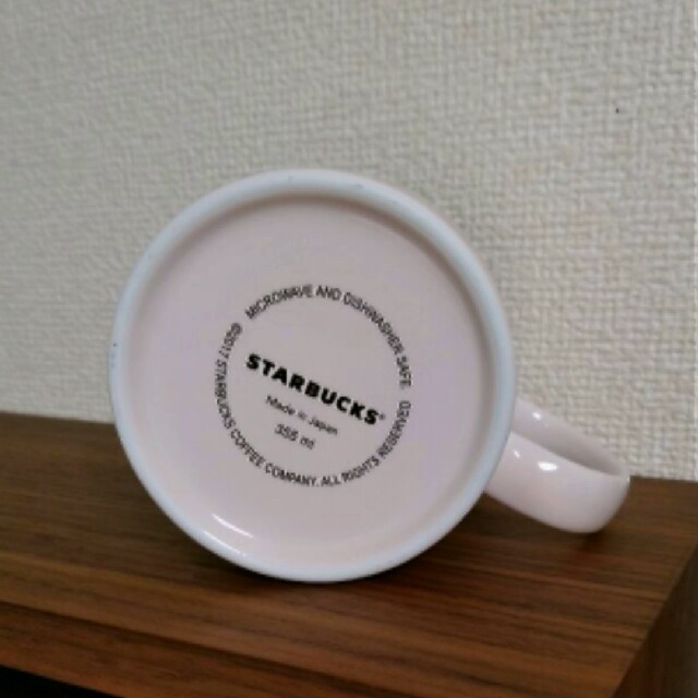 Starbucks Coffee(スターバックスコーヒー)のスターバックス　2017年　さくら　桜　マグカップ インテリア/住まい/日用品のキッチン/食器(グラス/カップ)の商品写真