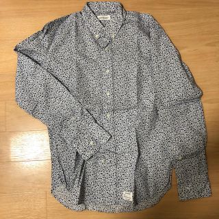 マーカウェア(MARKAWEAR)のmarka markaware  花柄シャツ(シャツ)