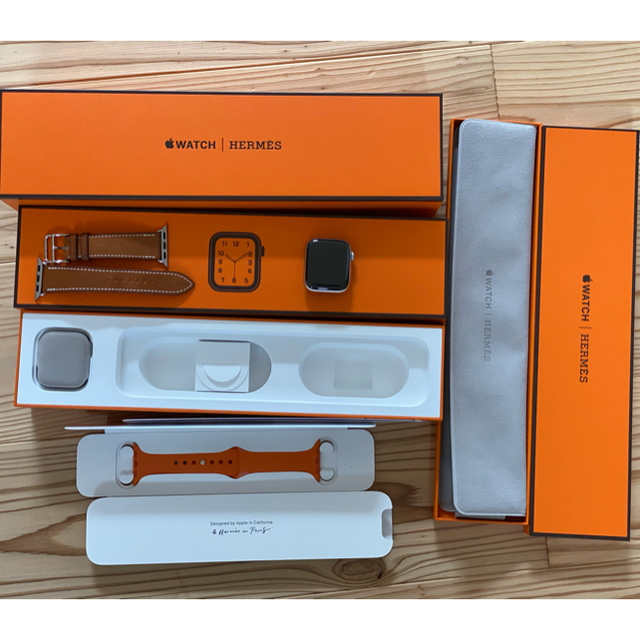 美品！Apple Watch HERMES series4 ケア付き