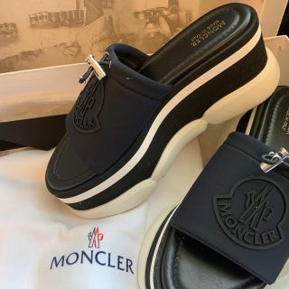 モンクレール(MONCLER)のMONCLERサンダル(サンダル)