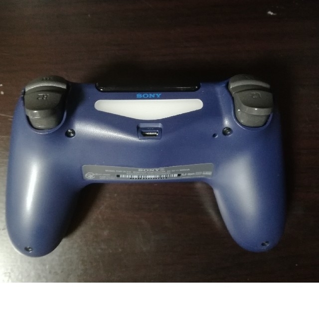 SONY(ソニー)の【PS4】ワイヤレスコントローラー（DUALSHOCK 4）ミッドナイト・ブルー エンタメ/ホビーのゲームソフト/ゲーム機本体(家庭用ゲーム機本体)の商品写真