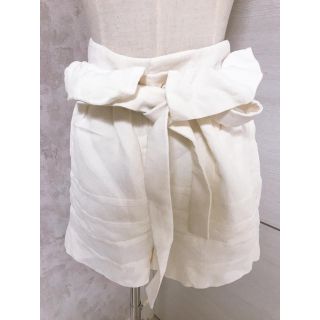 クロエ(Chloe)のChloe シルク混ショートパンツ リボンベルト(ショートパンツ)