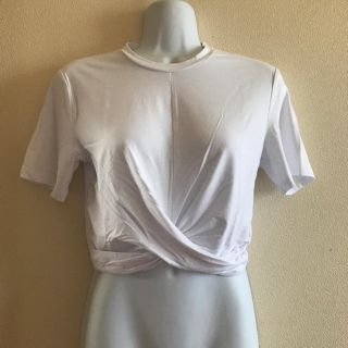 エイチアンドエム(H&M)のH＆M ウエスト ツイスト Tシャツ ホワイト 白 セクシー ショート丈 S(Tシャツ(半袖/袖なし))