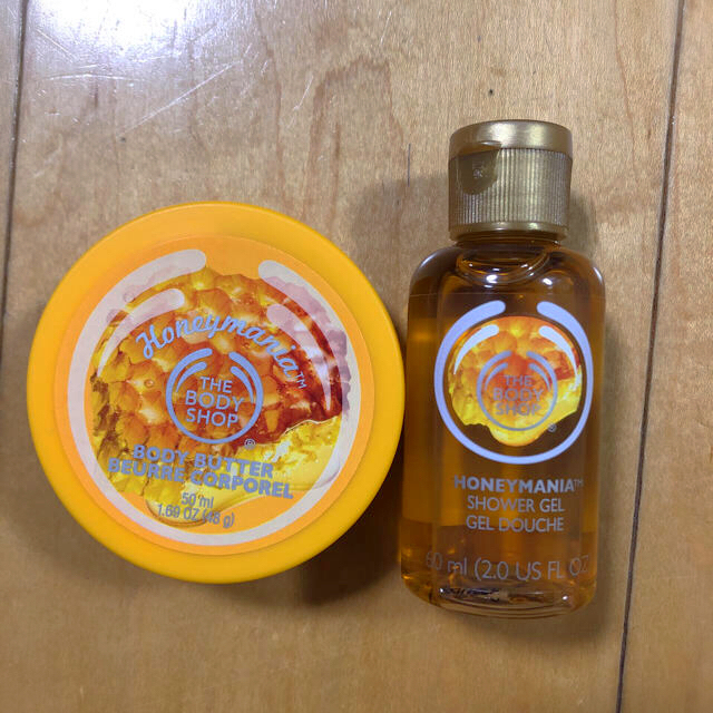 THE BODY SHOP(ザボディショップ)のボディバター&シャワージェル(ボディシャンプー) コスメ/美容のボディケア(ボディクリーム)の商品写真