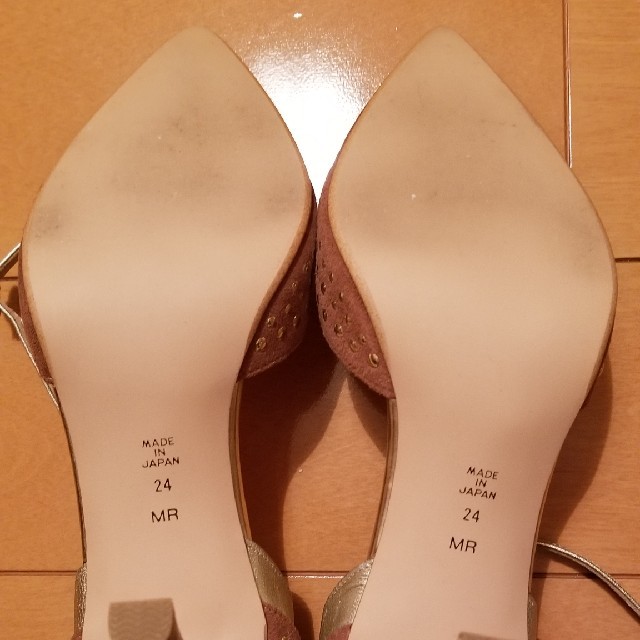 DIANA(ダイアナ)の✨美品✨DIANA Romacheパンプス　24.0cm レディースの靴/シューズ(ハイヒール/パンプス)の商品写真