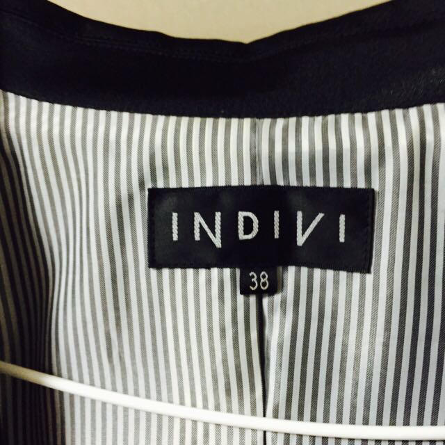 INDIVI(インディヴィ)のインディヴィジャケット レディースのジャケット/アウター(テーラードジャケット)の商品写真