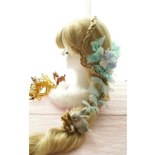 ✨💗碧い羽根と雪の結晶の髪飾り💗✨No.84(ヘッドドレス/ドレス)