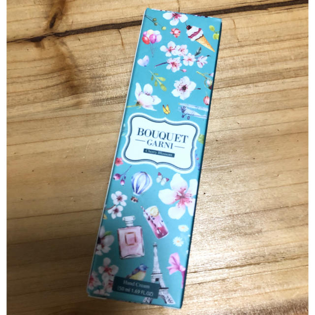 新品 未開封  Bouquet Garni ハンドクリーム コスメ/美容のボディケア(ハンドクリーム)の商品写真