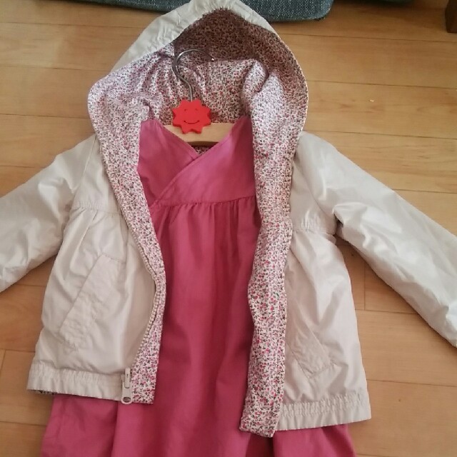 GAP Kids(ギャップキッズ)のリバティー柄の上着 キッズ/ベビー/マタニティのキッズ服女の子用(90cm~)(ジャケット/上着)の商品写真