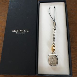 ミキモト(MIKIMOTO)の★ミキモト★パール付きストラップ E(キーホルダー)