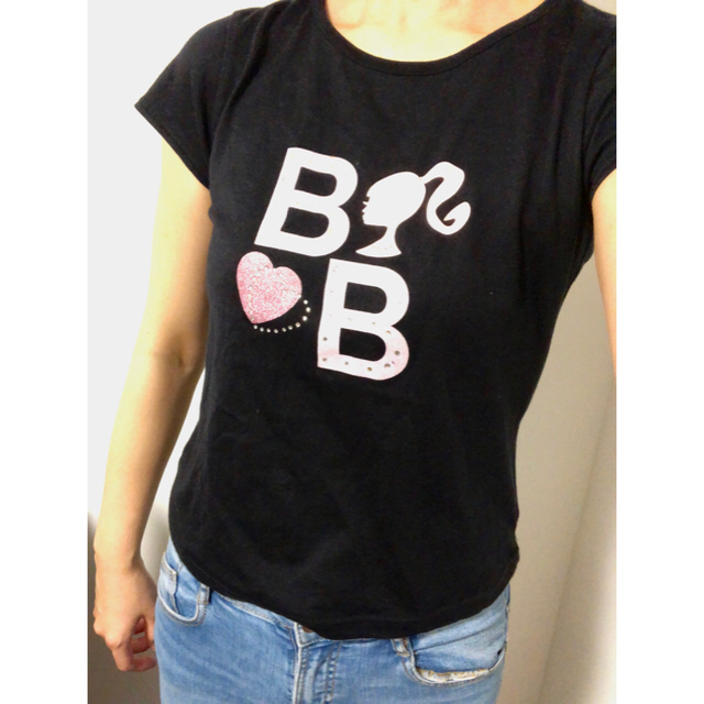 Barbie(バービー)の子供服 Barbie Tシャツ💗 キッズ/ベビー/マタニティのキッズ服女の子用(90cm~)(Tシャツ/カットソー)の商品写真