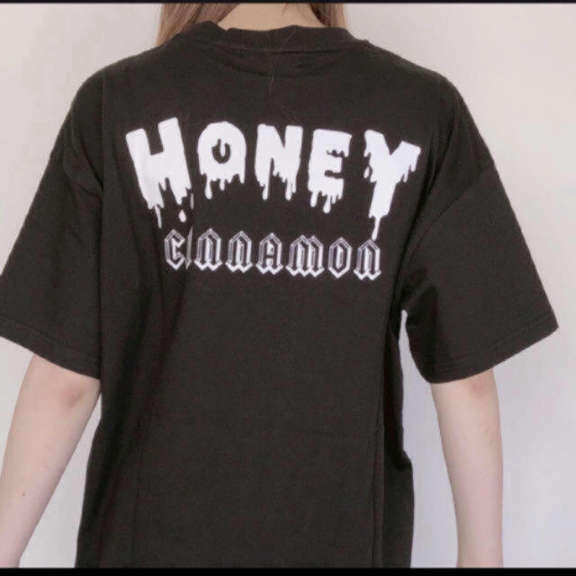 honey    cinnamon  ハニーシナモン BIG Tシャツ ブラック