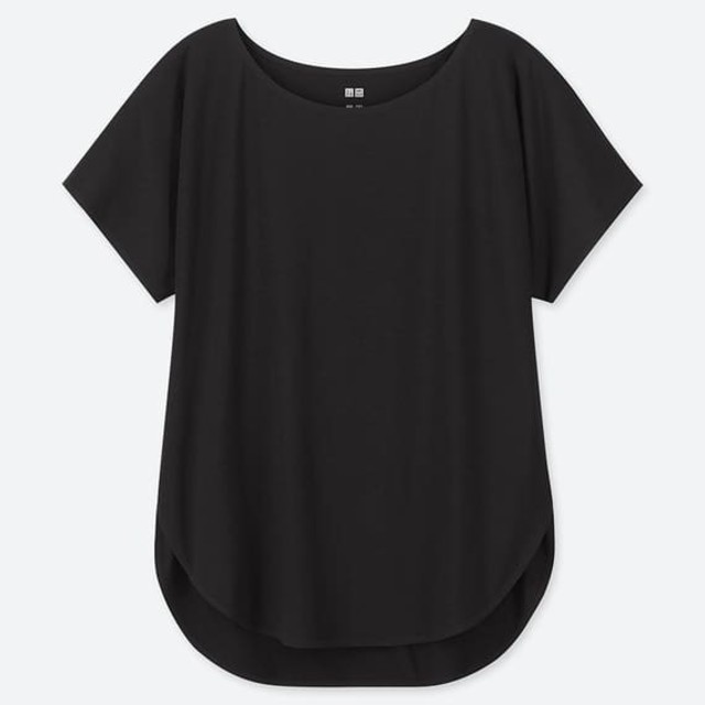 UNIQLO(ユニクロ)の新品【UNIQLO】エアリズム シームレスVネックロングT 半袖 黒 XL レディースのトップス(Tシャツ(半袖/袖なし))の商品写真