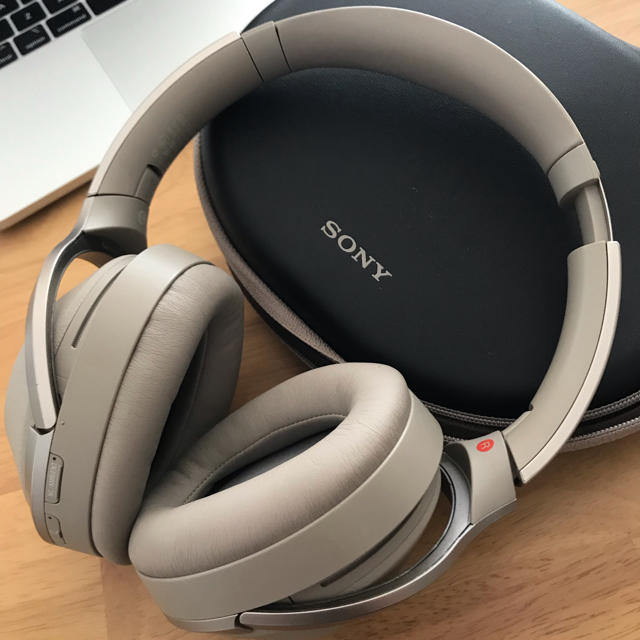 SONY WH-1000XM2