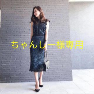 ザラ(ZARA)のZARA 大人気 総レースワンピース (ミディアムドレス)