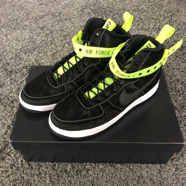 NIKE(ナイキ)の【値下げ】AIR FORCE 1 HIGH 07マジックスティック メンズの靴/シューズ(スニーカー)の商品写真