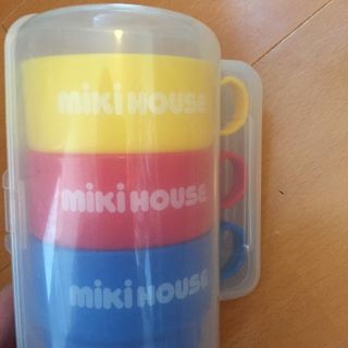 ミキハウス(mikihouse)のミキハウス コップ三個セット 未使用品 mikihouse プラスティックカップ(グラス/カップ)