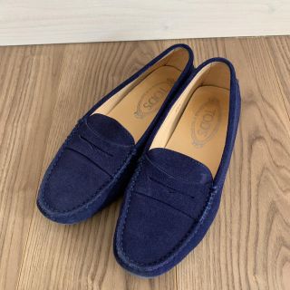 トッズ(TOD'S)のトッズ ドライビングシューズ(ローファー/革靴)