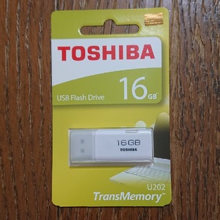 トウシバ(東芝)の東芝 TOSHIBA 16GB USB2.0 フラッシュメモリ(PC周辺機器)