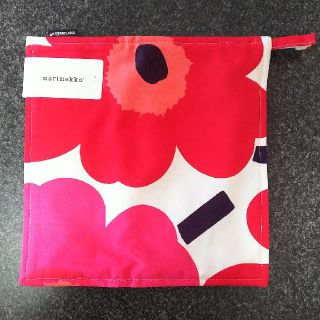 マリメッコ(marimekko)のマリメッコ 鍋敷き(３月までの出品です)(収納/キッチン雑貨)