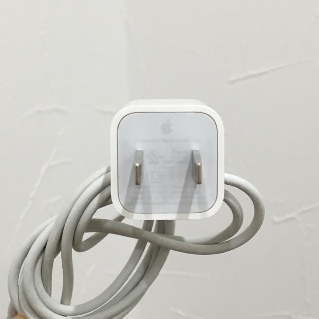 Apple Iphone充電器 純正 Acアダプター Lightning Usbケーブルの通販 By Byebye Shop アップルならラクマ