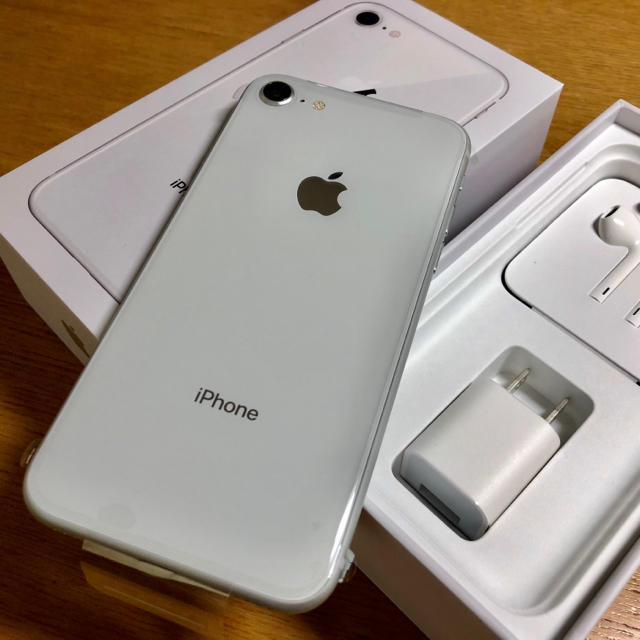 Apple - iPhone8 SIMフリーの通販 by なお's shop｜アップルならラクマ