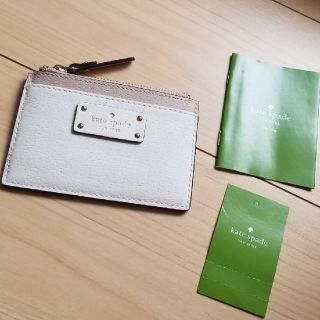 ケイトスペードニューヨーク(kate spade new york)の◎新品送料込/kate spade/バイカラー/パスケース/コインケース(名刺入れ/定期入れ)