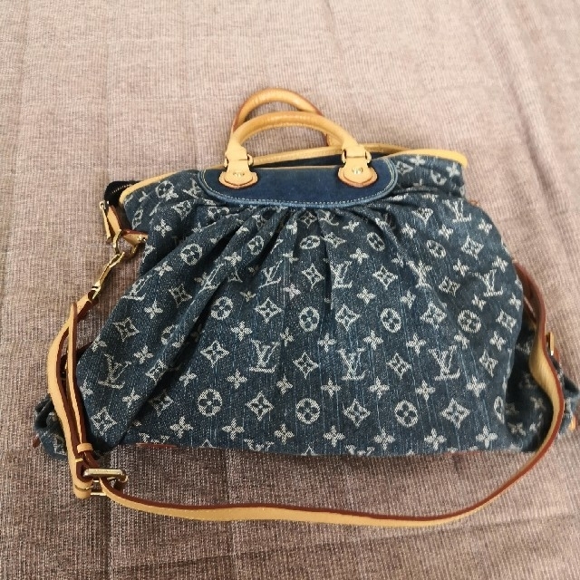 LOUIS VUITTON(ルイヴィトン)の✰ルイヴィトン　ノベルティバック✰ レディースのバッグ(ハンドバッグ)の商品写真