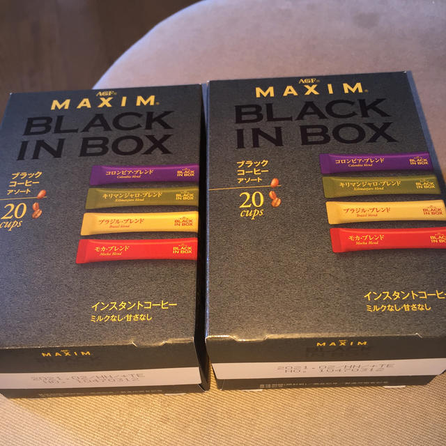 味の素(アジノモト)のmaxim BLACK IN BOX 食品/飲料/酒の飲料(コーヒー)の商品写真