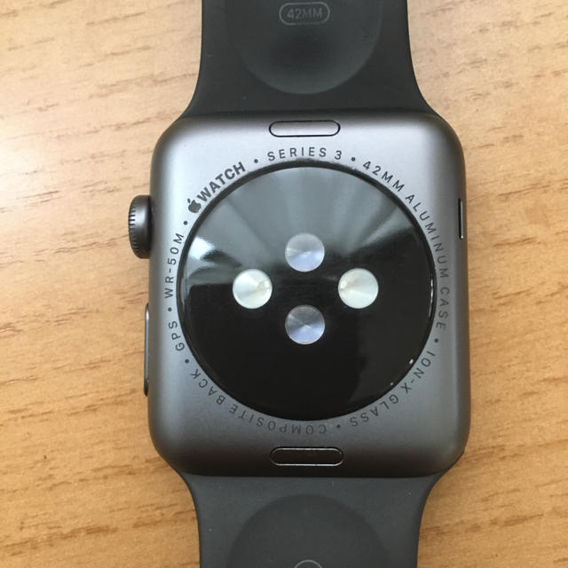 Apple Watch(アップルウォッチ)のApple Watch series3 42mm GPSモデル メンズの時計(腕時計(デジタル))の商品写真