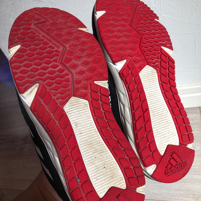 adidas(アディダス)のadidas スニーカー 18.5㎝ キッズ/ベビー/マタニティのキッズ靴/シューズ(15cm~)(スニーカー)の商品写真