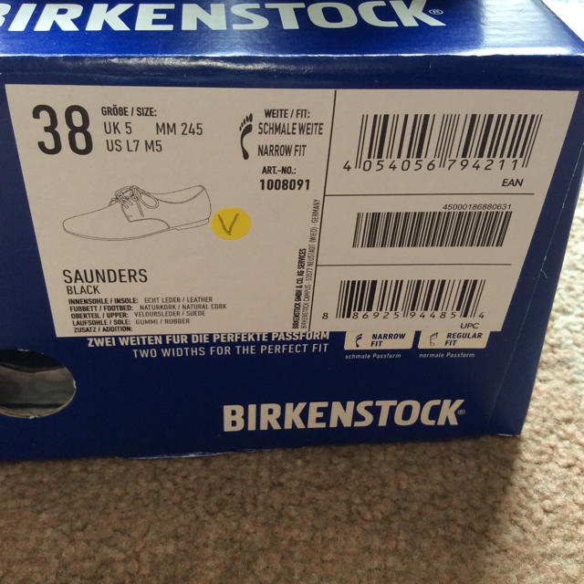 BIRKENSTOCK(ビルケンシュトック)のBIRKENSTOCK SAUNDERS BLACK シューズ38/245中古品 レディースの靴/シューズ(ローファー/革靴)の商品写真