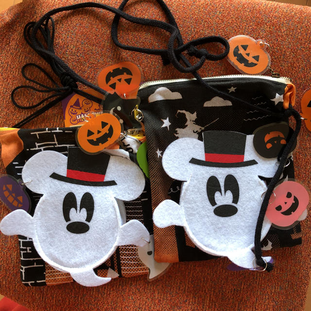 Disney(ディズニー)のディズニー Mickey ハロウィン ポシェット セット エンタメ/ホビーのおもちゃ/ぬいぐるみ(キャラクターグッズ)の商品写真