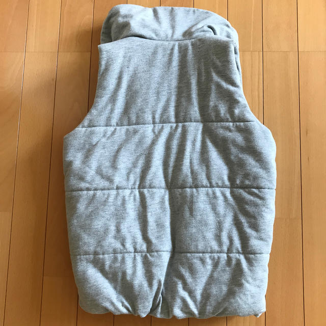 ikka(イッカ)のikka Jr女子 ダウンベスト 150 キッズ/ベビー/マタニティのキッズ服女の子用(90cm~)(ジャケット/上着)の商品写真