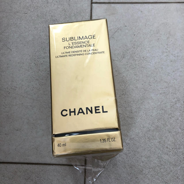 CHANEL(シャネル)の シャネル サブリマージュ レサンス フォンダモンタル 40ml 新品Q コスメ/美容のスキンケア/基礎化粧品(美容液)の商品写真