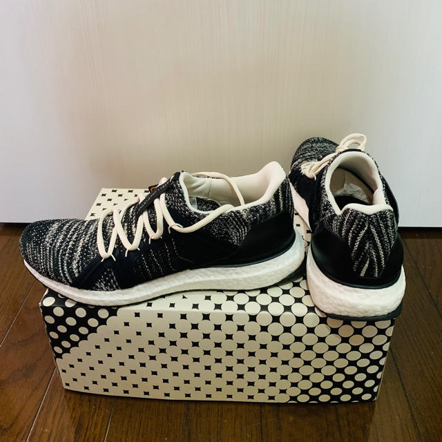 adidas by Stella McCartney(アディダスバイステラマッカートニー)の新品❣️タグ付き❣️adidas ×STELLA  ウルトラブースト スポーツ/アウトドアのランニング(シューズ)の商品写真