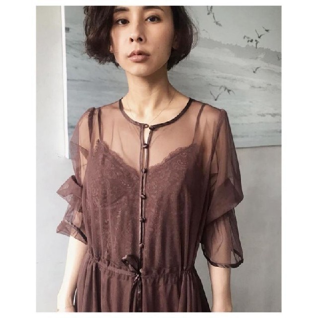 Ameri VINTAGE(アメリヴィンテージ)のAmeri VINTAGE　TULLE SEETHROUGH DRESS   レディースのワンピース(ロングワンピース/マキシワンピース)の商品写真