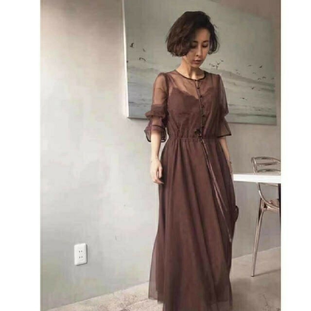 Ameri VINTAGE(アメリヴィンテージ)のAmeri VINTAGE　TULLE SEETHROUGH DRESS   レディースのワンピース(ロングワンピース/マキシワンピース)の商品写真