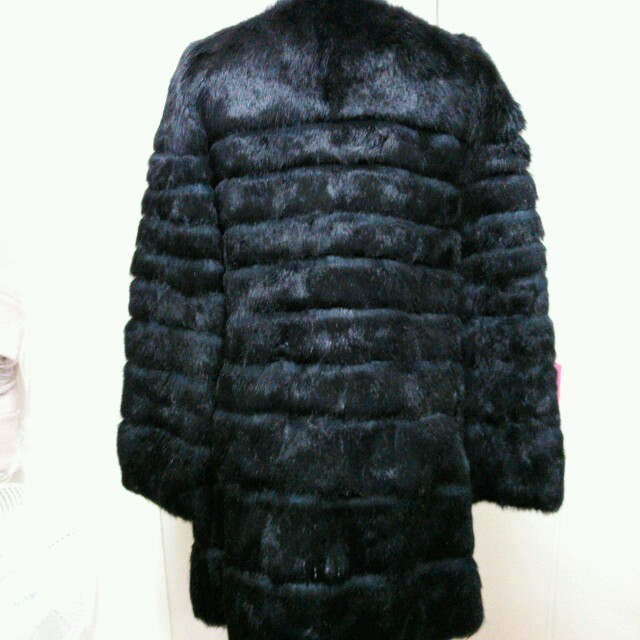 LE CIEL BLEU(ルシェルブルー)のルシェルブルー　ファーコート　美品 レディースのジャケット/アウター(毛皮/ファーコート)の商品写真
