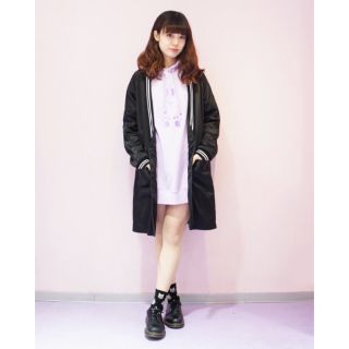 キャンディストリッパー サテンロングスカジャン風ジャケット