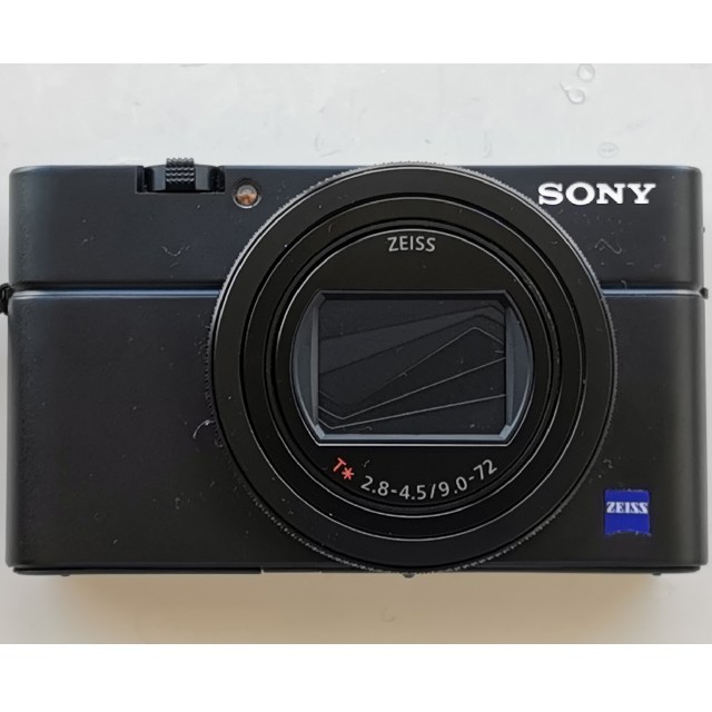 ソニー
RX100VI（RX100M6）24-200mm 高画質デジタルカメラ