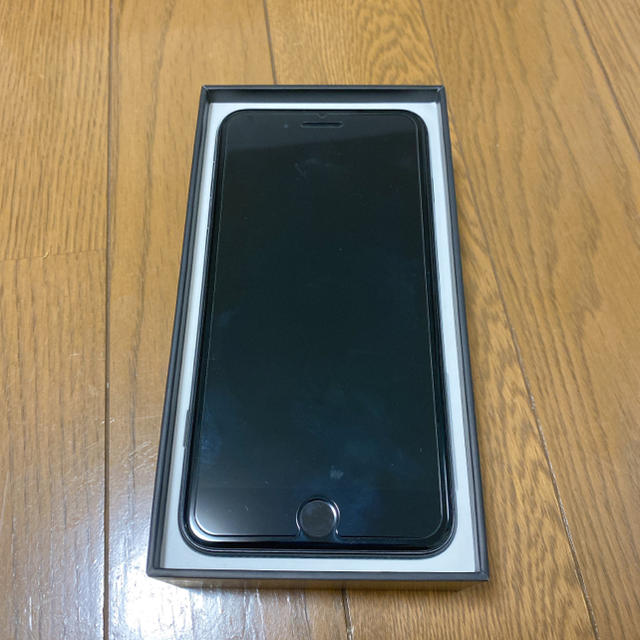 スマートフォン本体iPhone 7 Plus 128GB JET BLACK SIM FREE