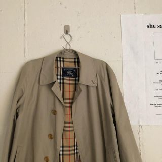 バーバリー(BURBERRY)のバーバリー コート ベージュ チェック(ステンカラーコート)