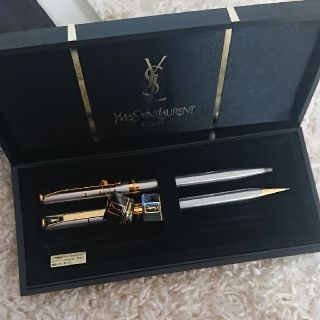 SAINT LAURENT(文房具)のフリマアイテム一覧 SAINT LAURENT(文房具)のフリマアイテム一覧