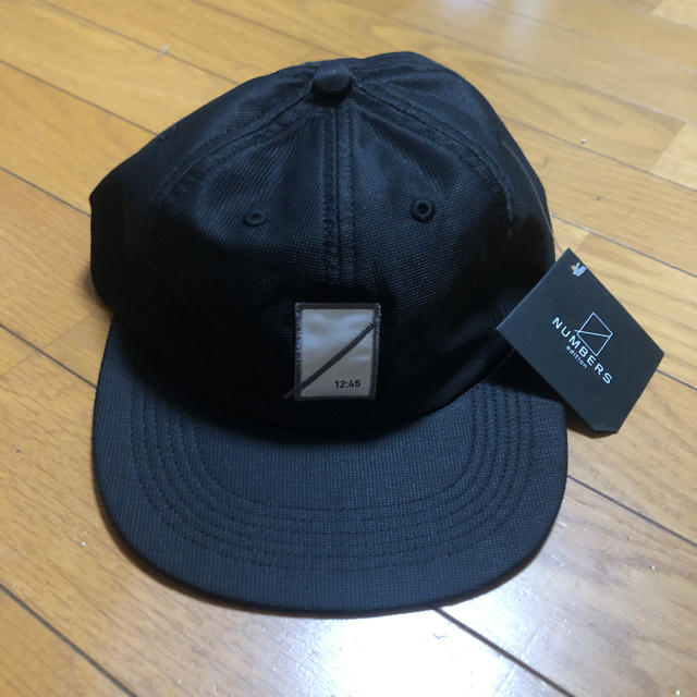 Ron Herman(ロンハーマン)のRHC × NUMBERS edition キャップ 黒 新品タグ付き メンズの帽子(キャップ)の商品写真