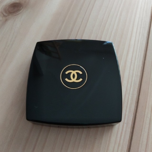 CHANEL(シャネル)の♡美品‼CHANELのオンブル プルミエール ニュアージュ ブルー 54♡  コスメ/美容のベースメイク/化粧品(アイシャドウ)の商品写真