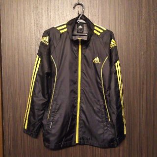 アディダス(adidas)のアディダス ナイロンジャケット 140(ジャケット/上着)