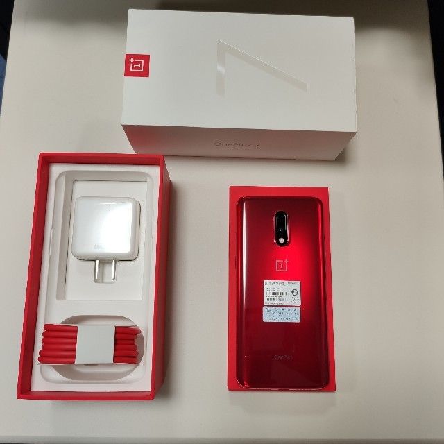 ☆ほぼ新品☆ One Plus 7  国際版　レッド